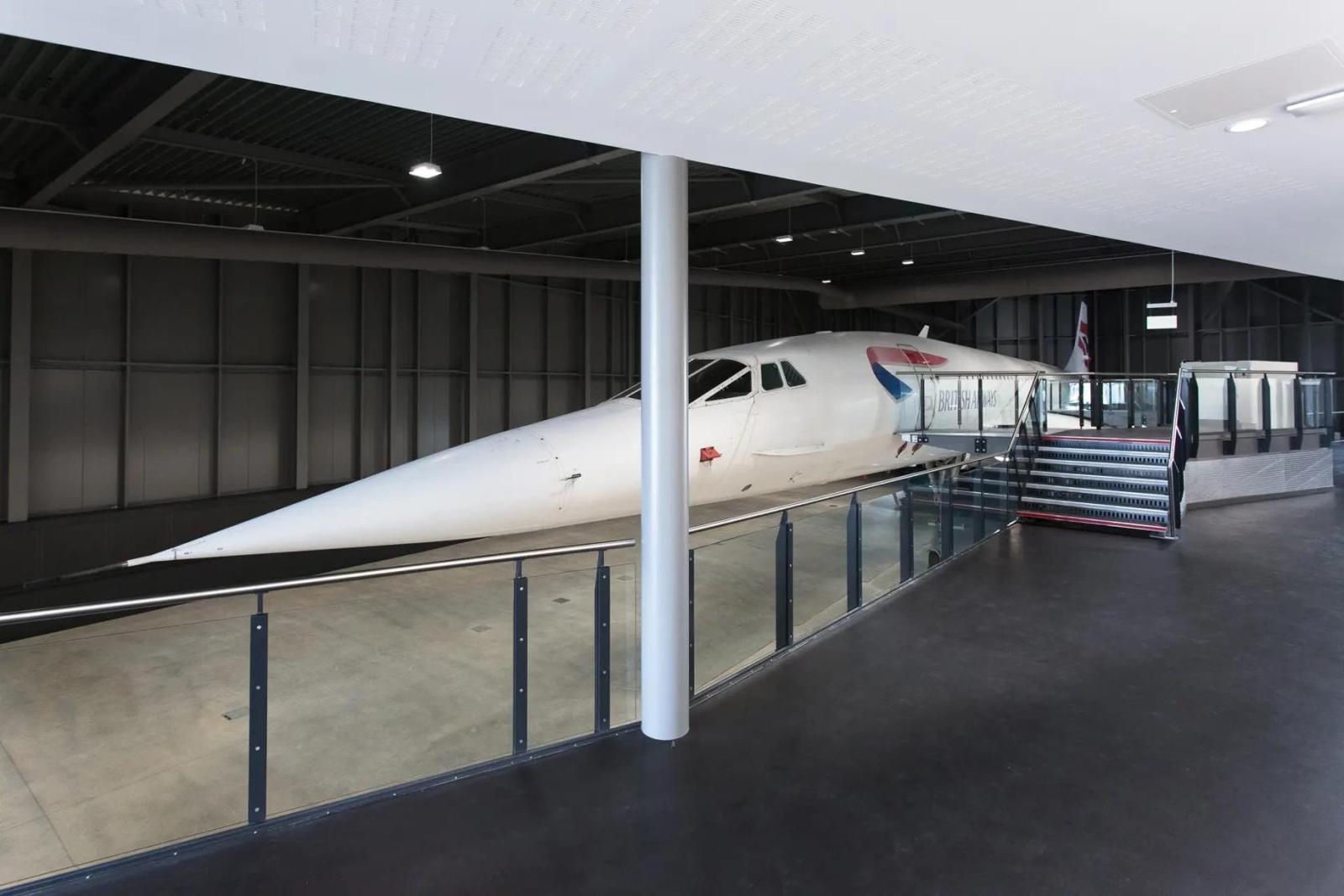 Concorde Balcony
