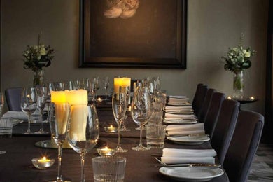 PRIVATE DINING ROOM