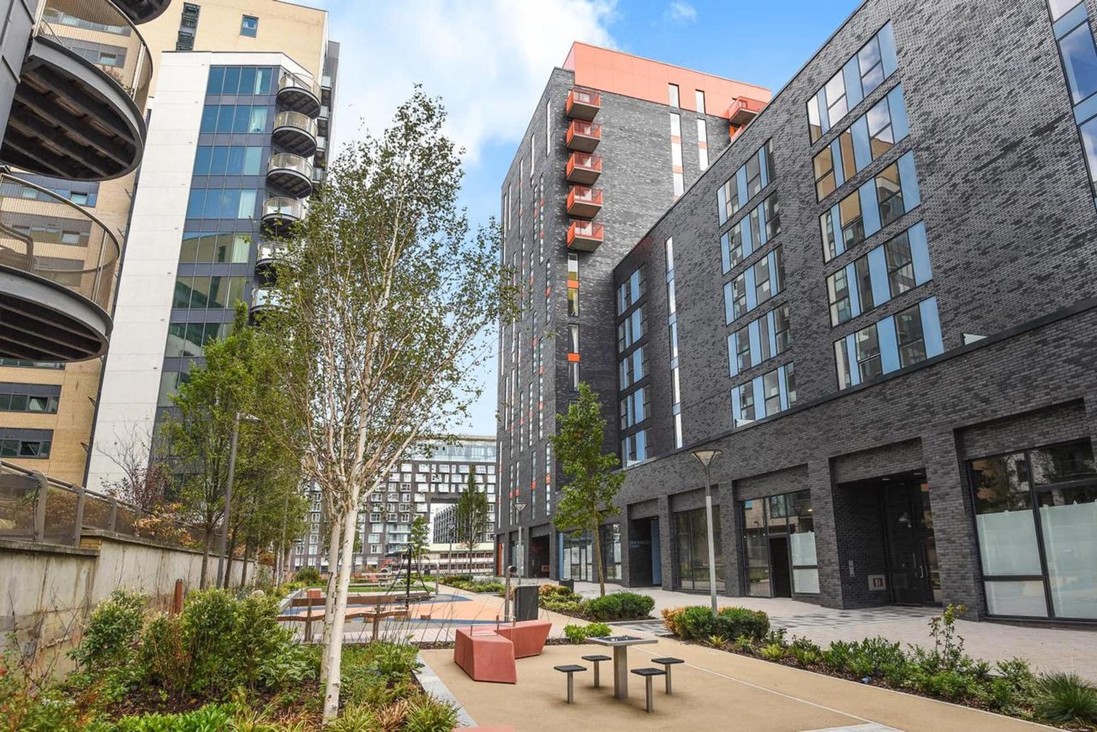 Millharbour Court