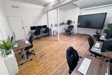 Digital Media Training Studio