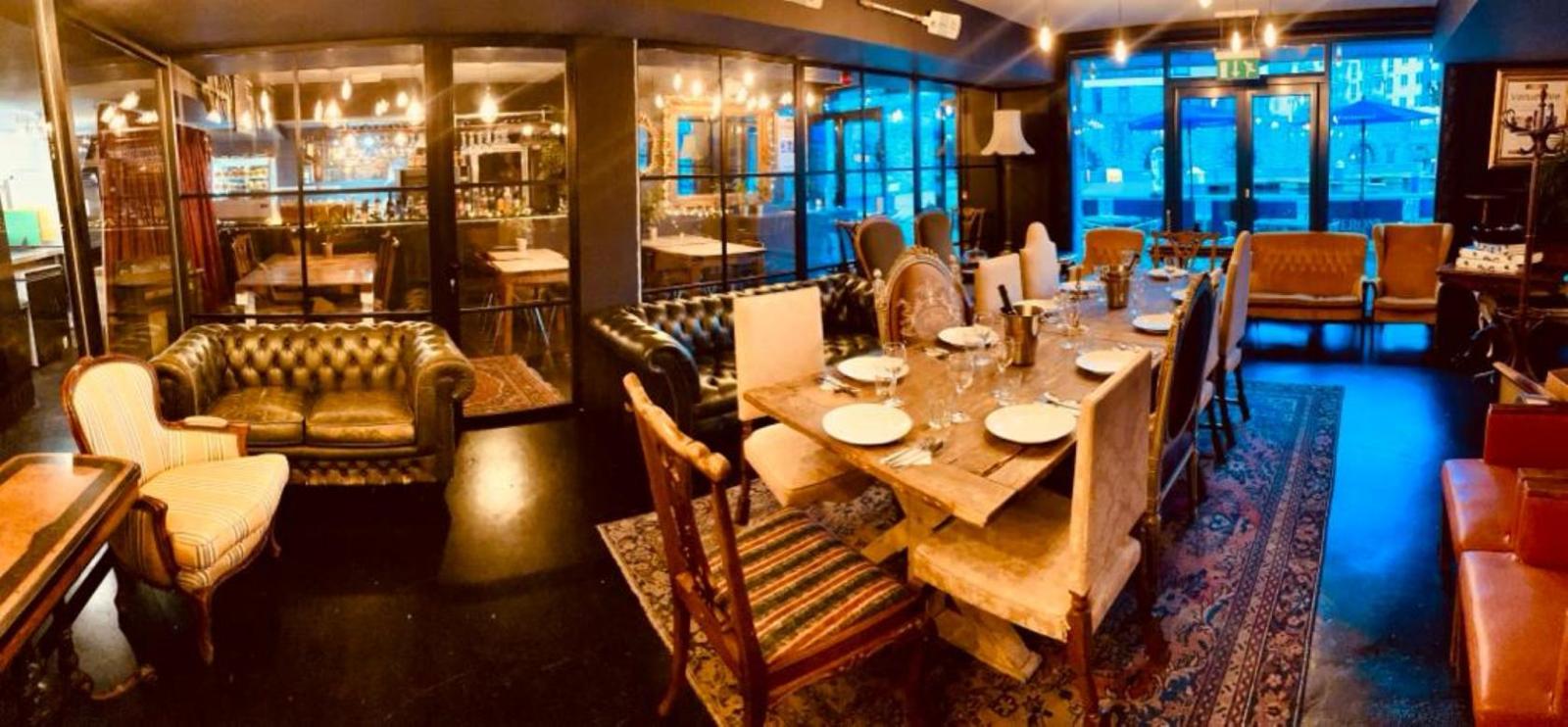 Brown & Bye Restaurant & Bar