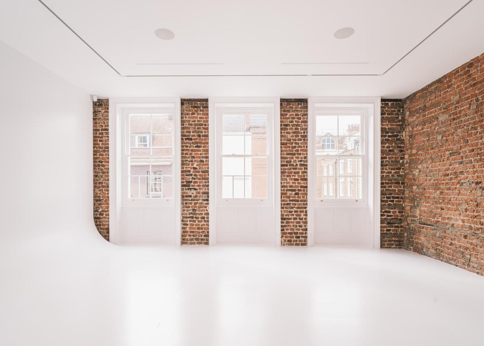 Photography Studio (New..)