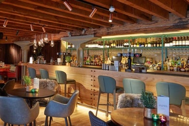 Basement restaurant & bar