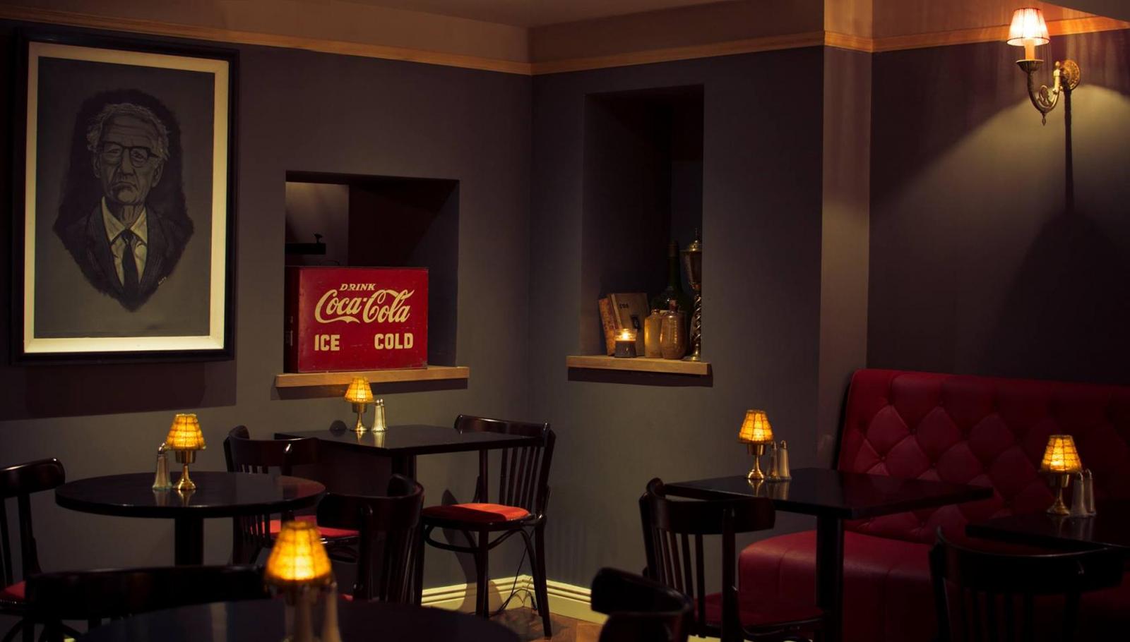 Speakeasy Lounge
