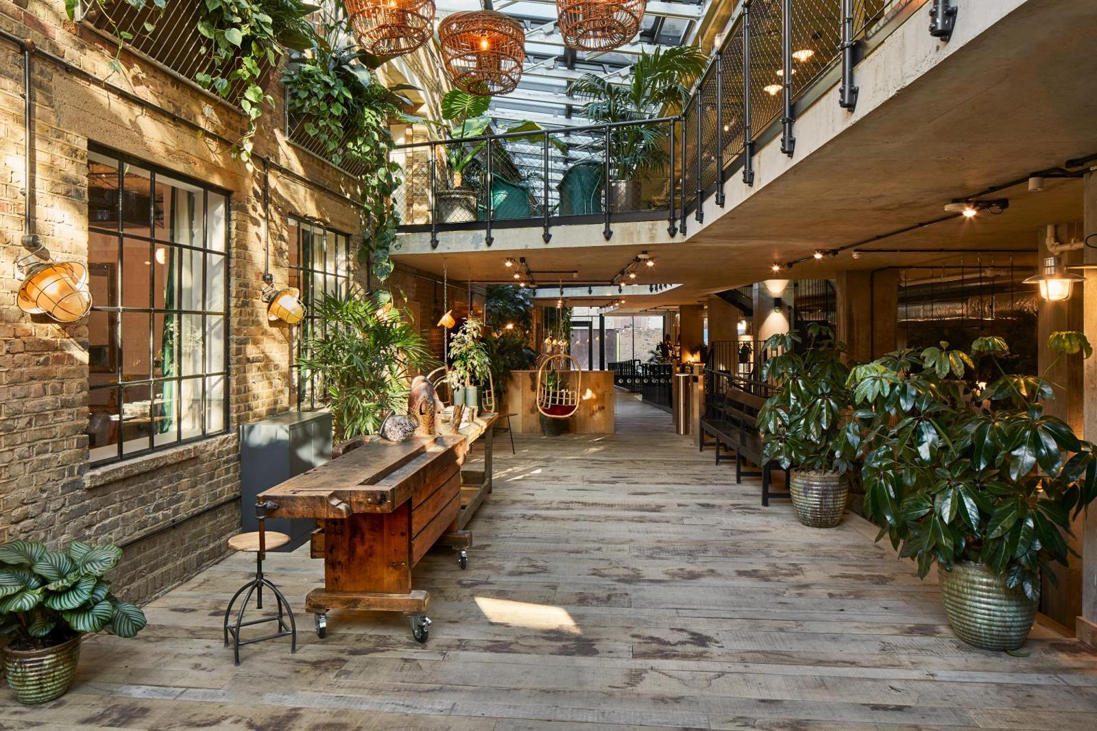 Collaboration Space (New..)