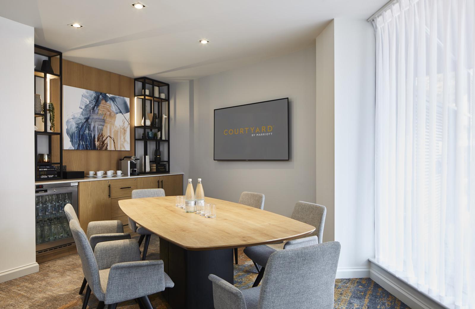 Courtyard Meeting Room