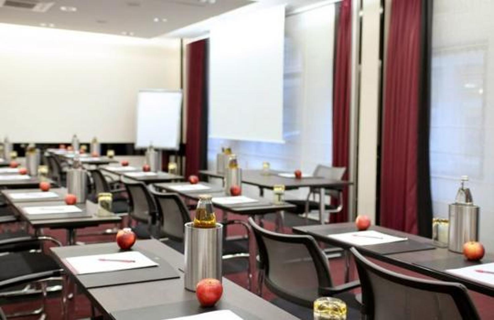 Compton Room