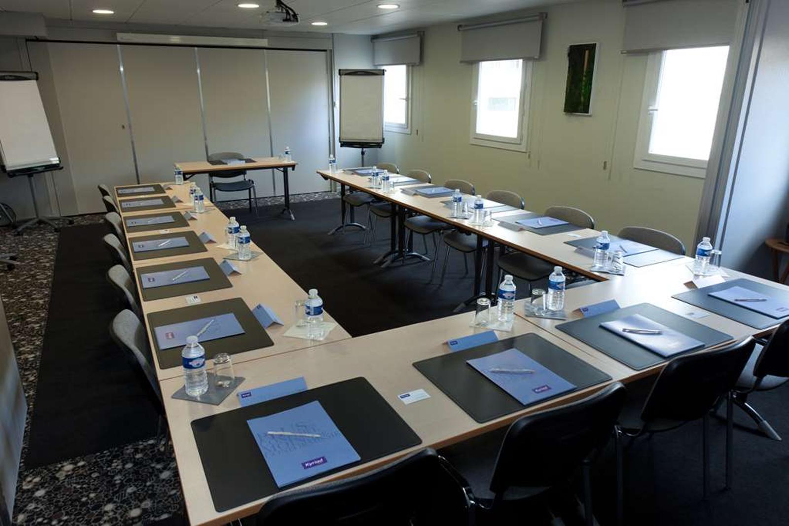 Salle de réunion 1