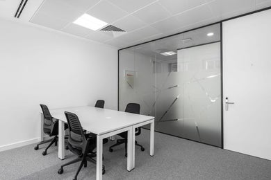 Signature by Regus - Helen's Place