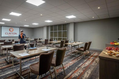 Ailesbury Suite