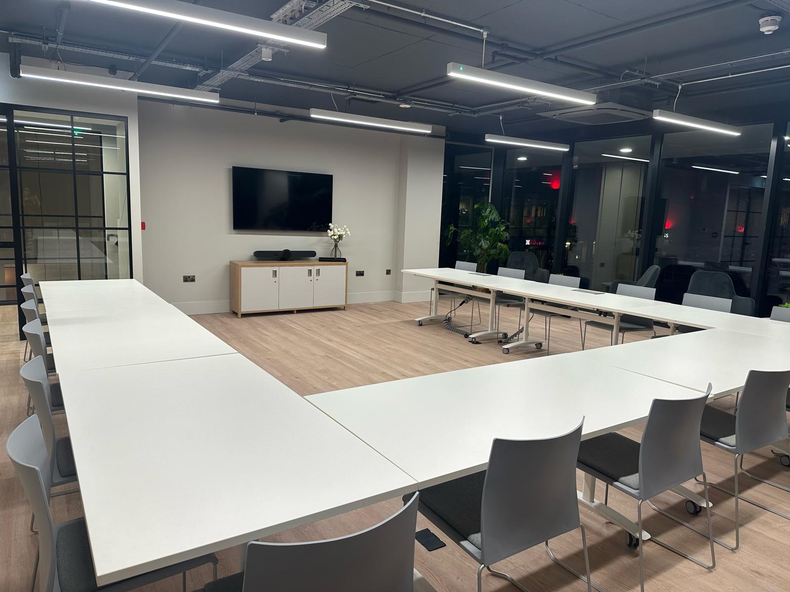 Event Space U Shape