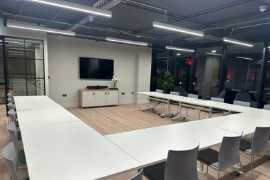 Event Space U Shape