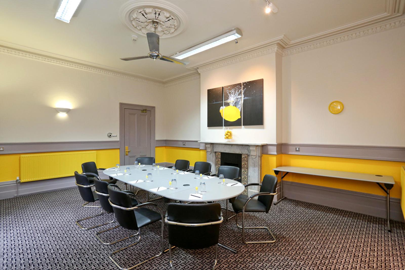 Lemon Room