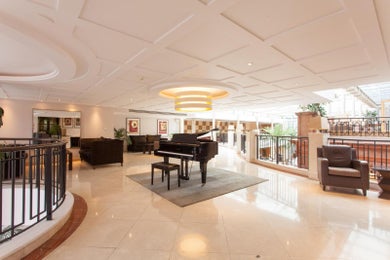 Mezzanine Lounge Area