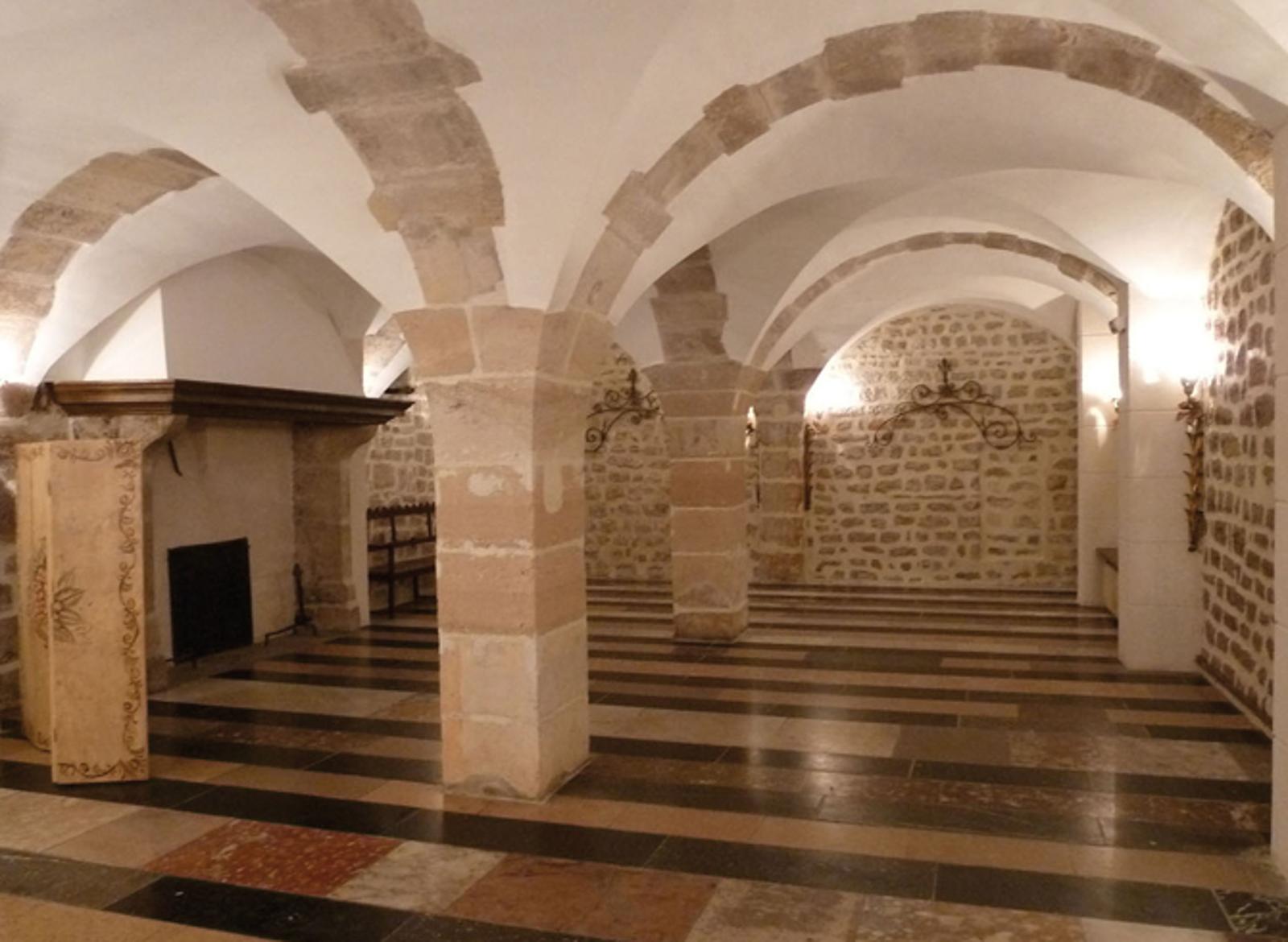 Cave Voûtée - Atelier Dorat