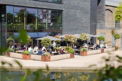 Canalside Bar