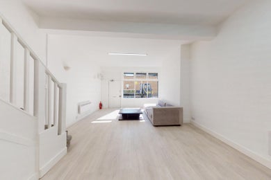 Sub800 - 35 Eyre Street