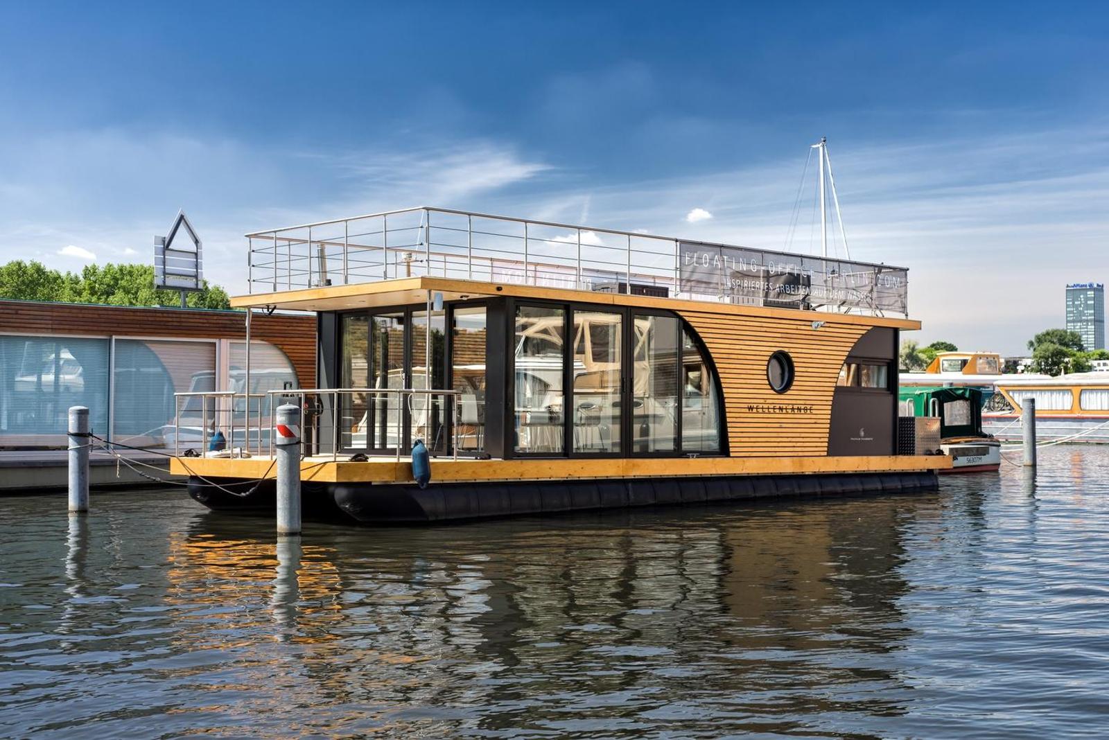 The Floating Office