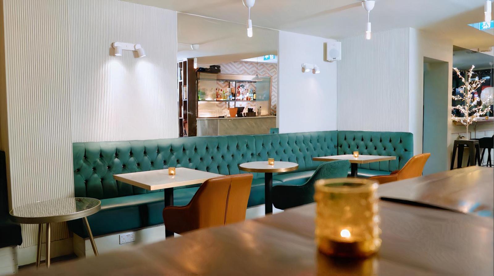 The Bar & Lounge