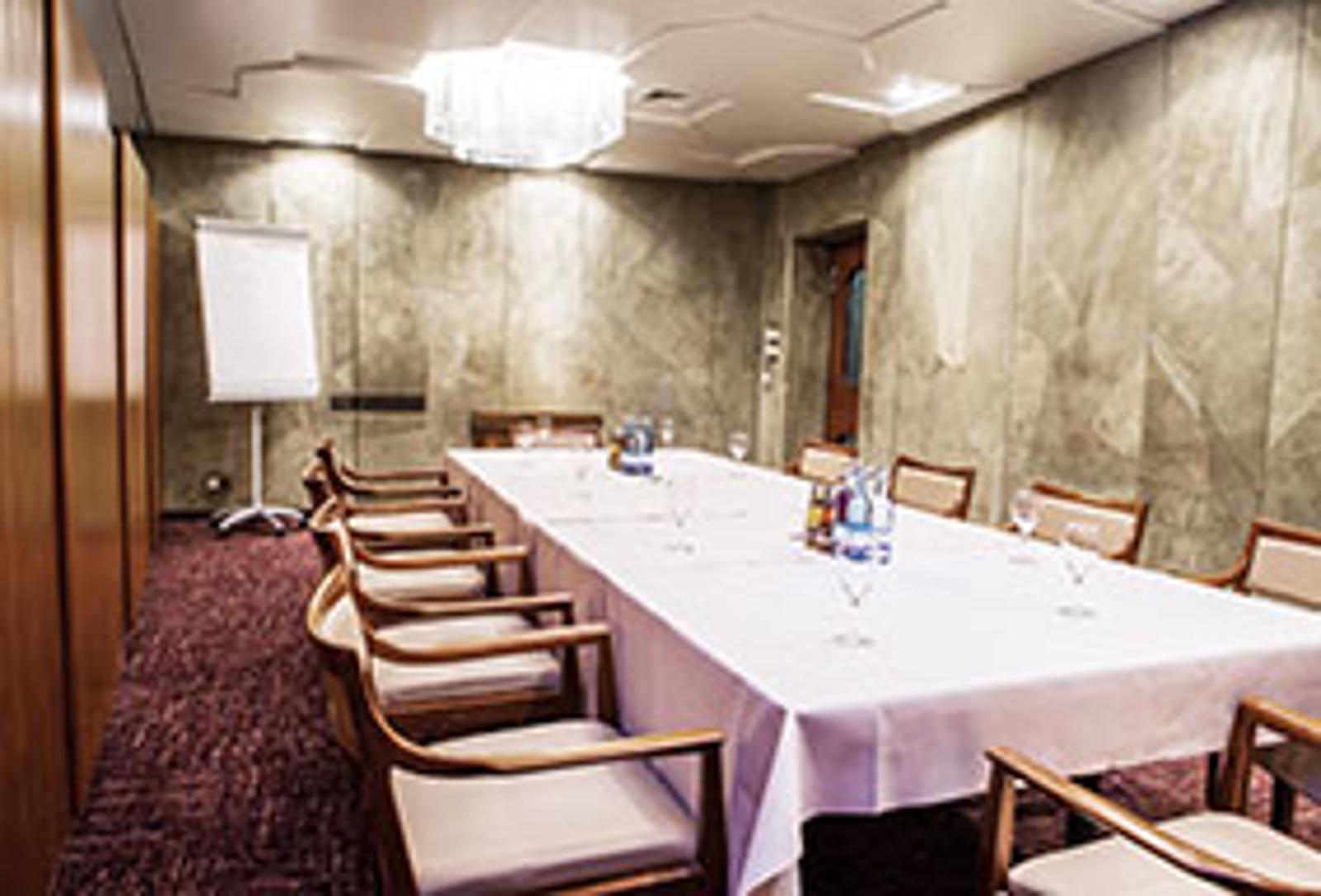 Salon IV