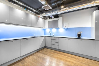 Regus - North Row