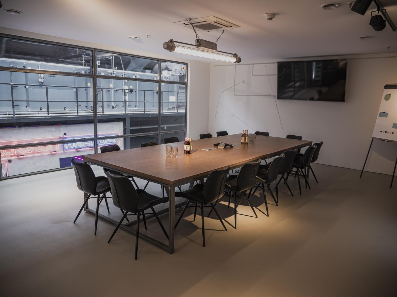 Unique Meeting Space at STRASSENKICKER BASE