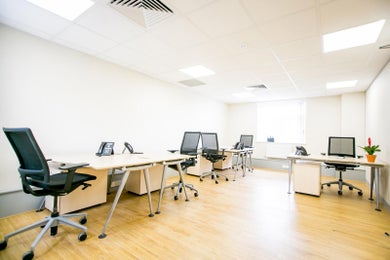 Churchill House - Mill Hill