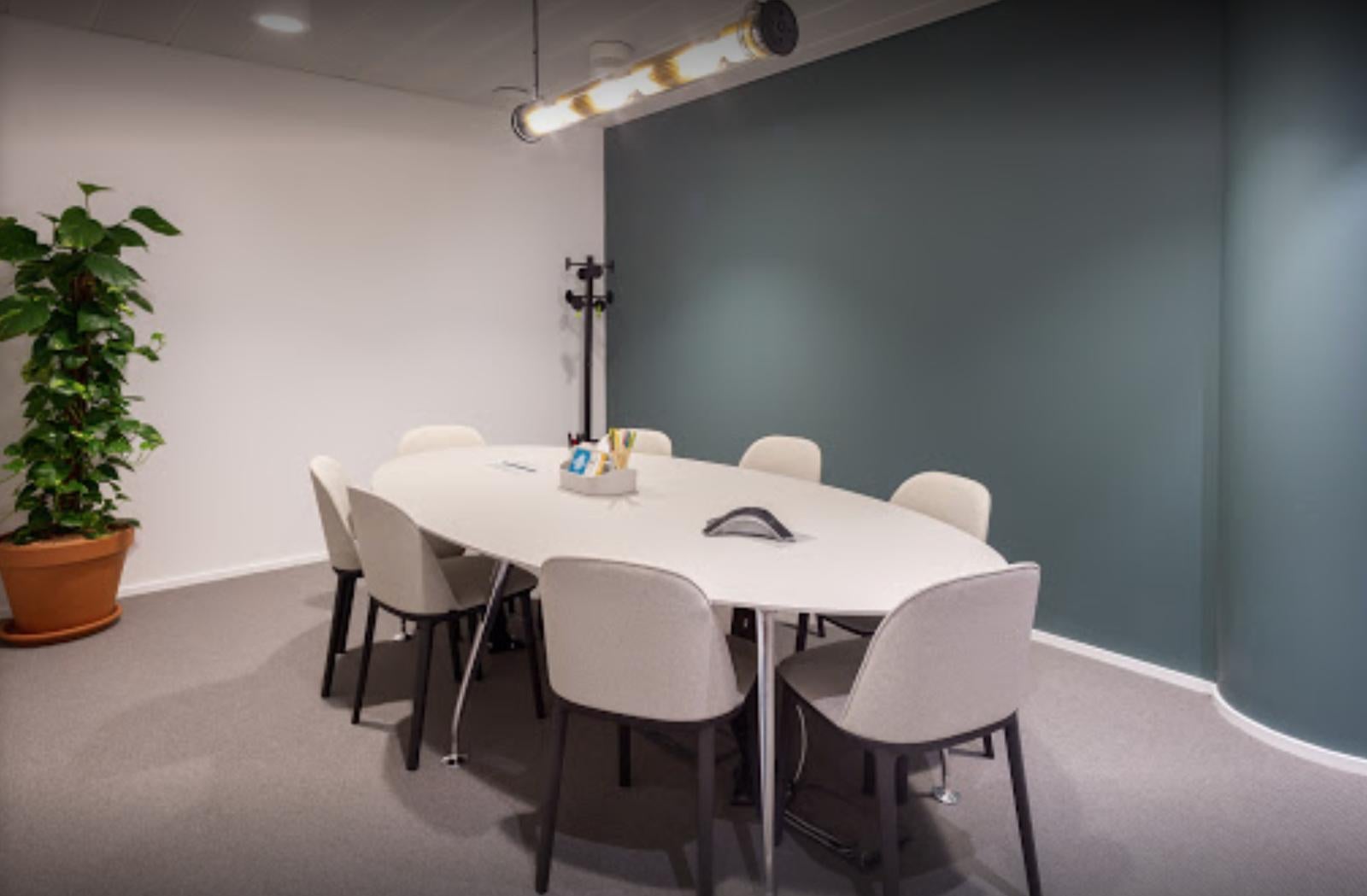Big Meeting Room