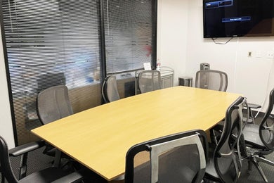 CM Oak Room