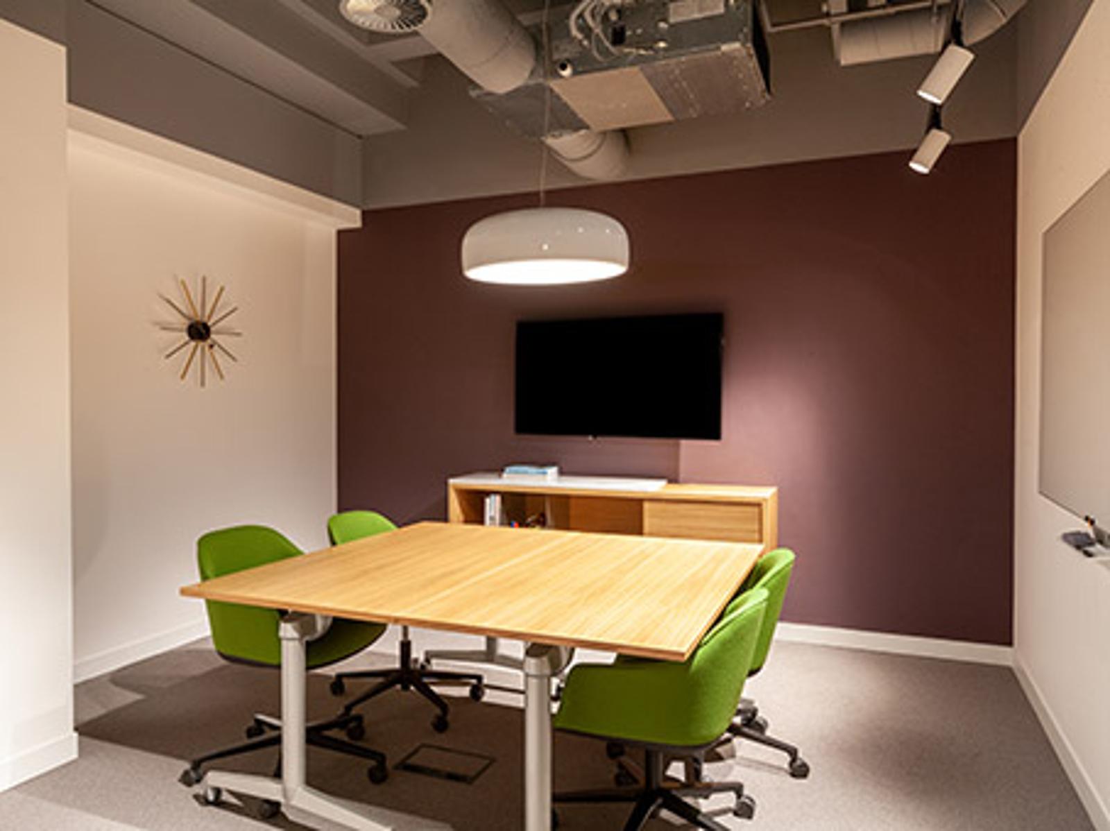 Meeting Room 02