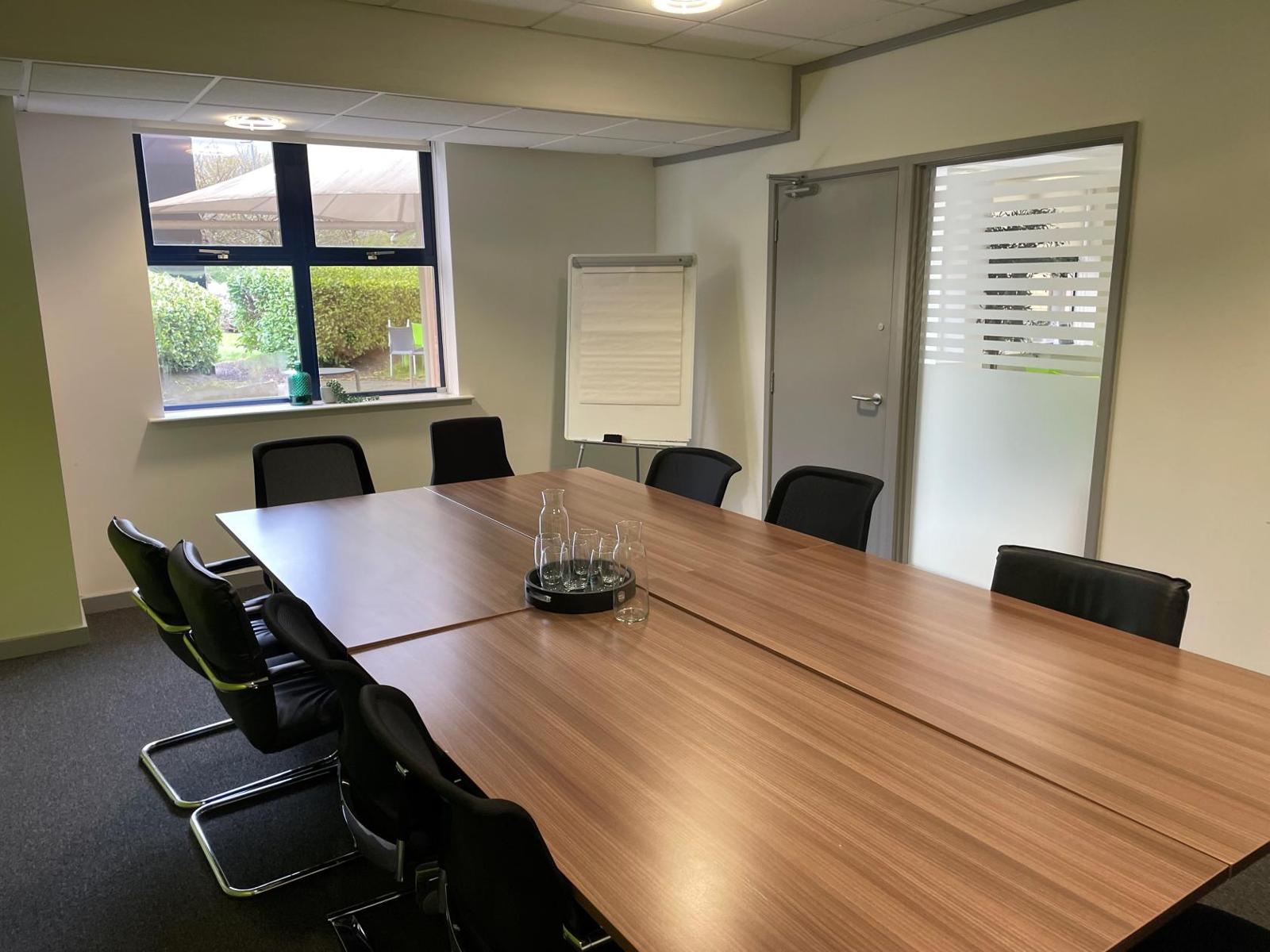 Delta Meeting Room