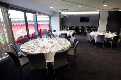 Dolman Lounge