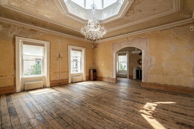 The Showroom (New..)