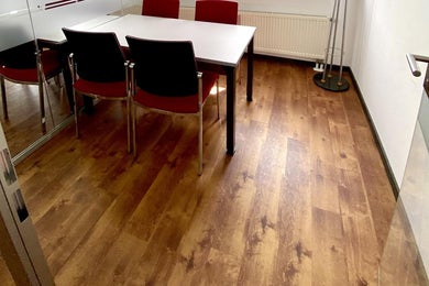 zentrumsnaher, kleiner Besprechungsraum in Ingolstadt
