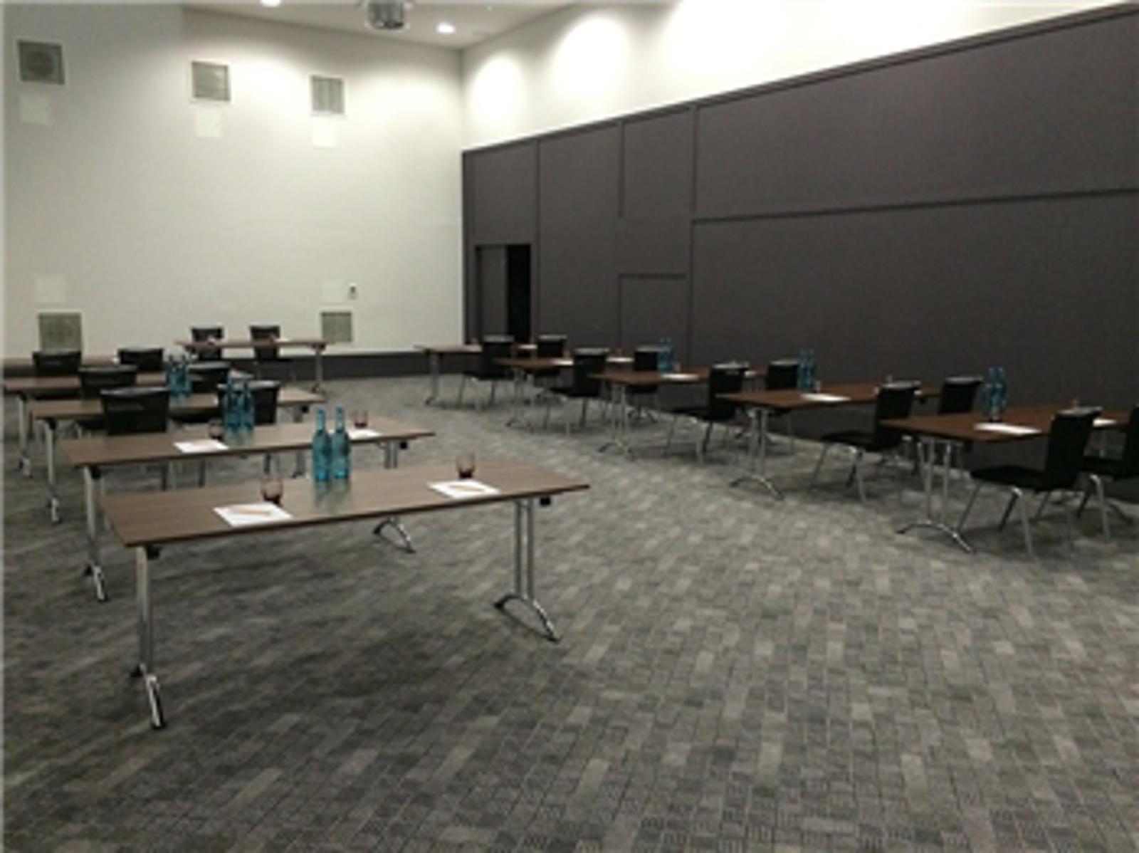 Mezzanine Level Room 1