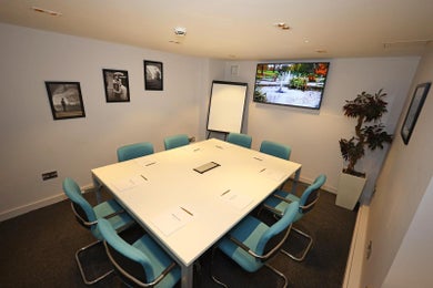 Sussex Suite - Next to Paddington Station