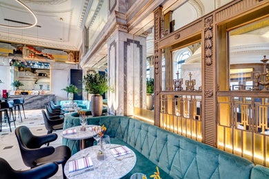 Lazy Ballerinas Wine Bar