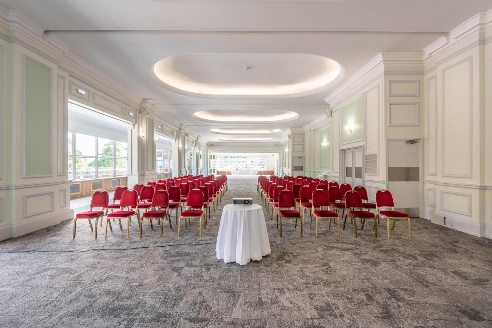 Prince Albert Suite