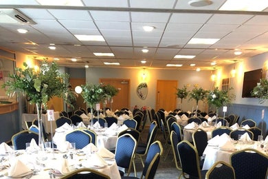 The Club Suite (New..)