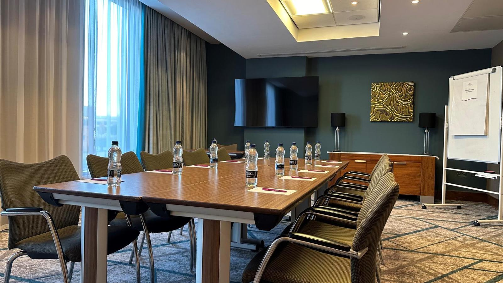 Sonning Room (New..)
