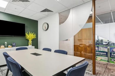 West Meeting Room