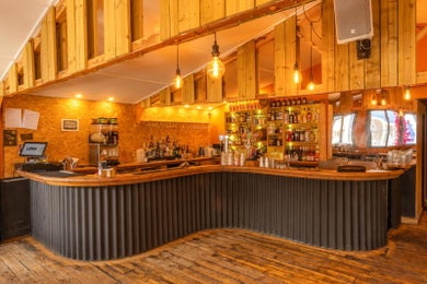 Bird of Paradise Bar