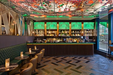 Front Bar