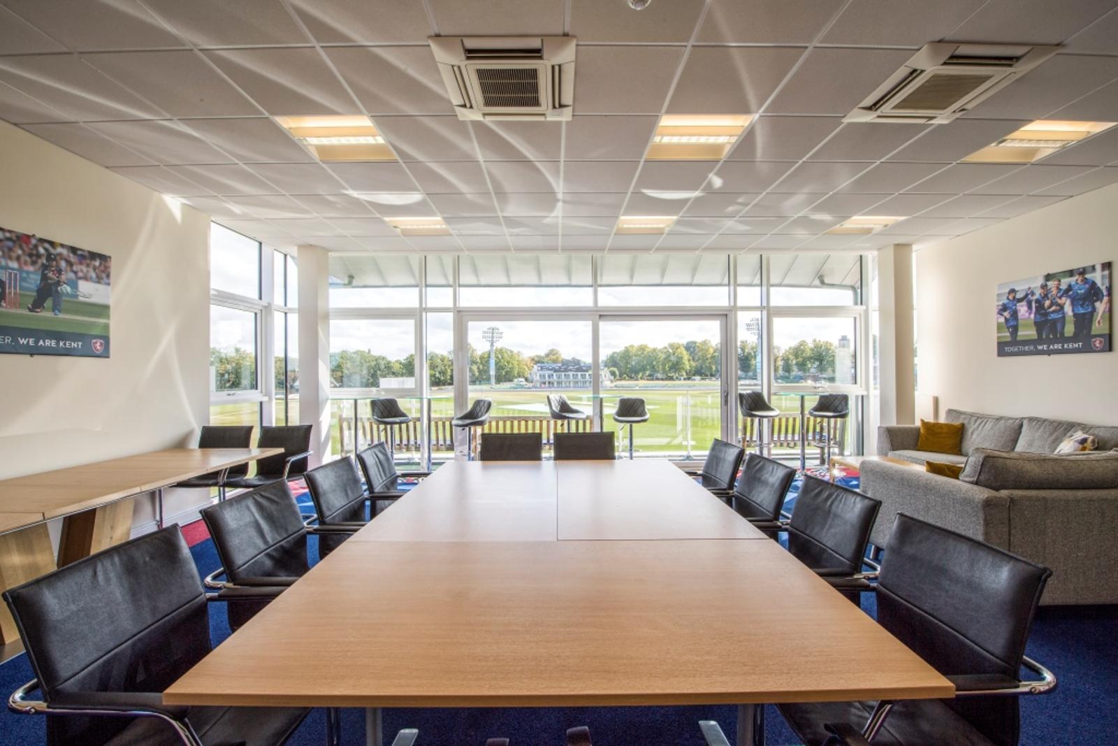 Cowdrey Meeting Room