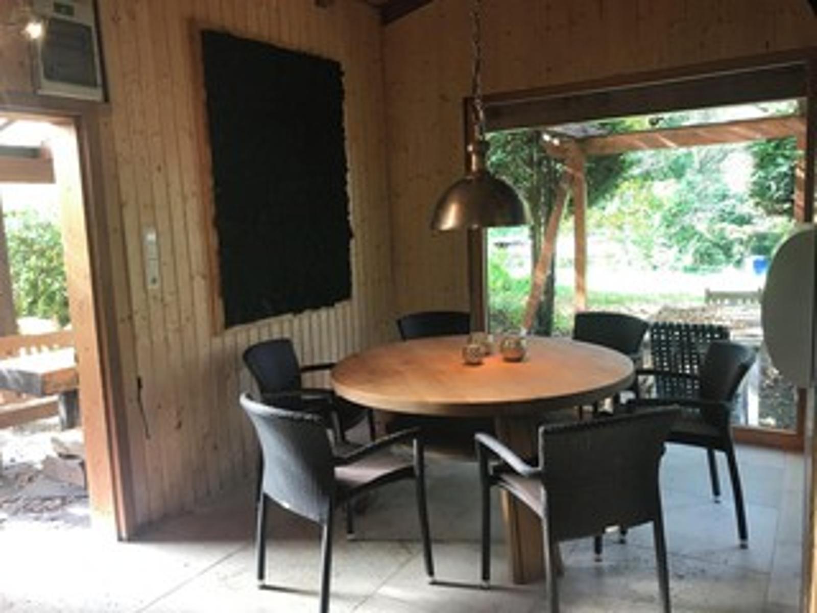 Rustic Log Cabin for up to 10 people