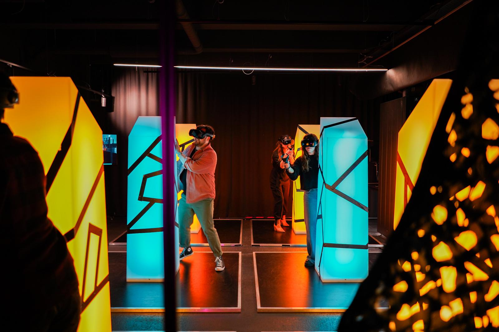 Gaming Zone Eventlocation mit Gaming Features auf dem Kiez!