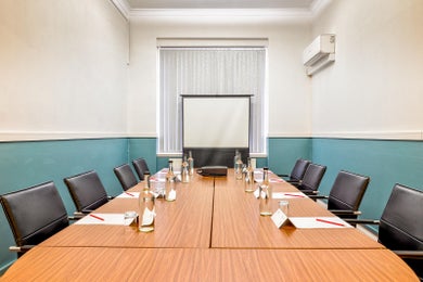 Derwent Suite