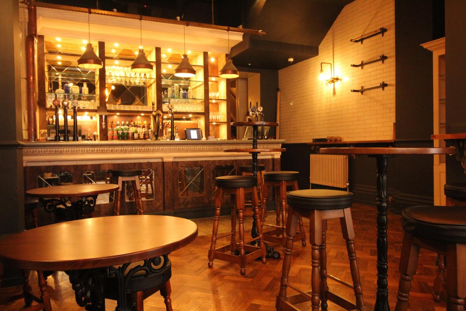 Goldie's Pub