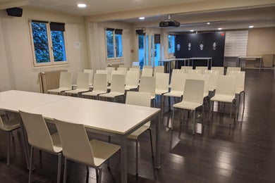 Salon Coupe Davis