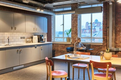 Fora - Leeds (Aire Street)